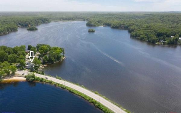 Lakeside Getaway With Dock, Firepit, Grill Newaygo Екстер'єр фото